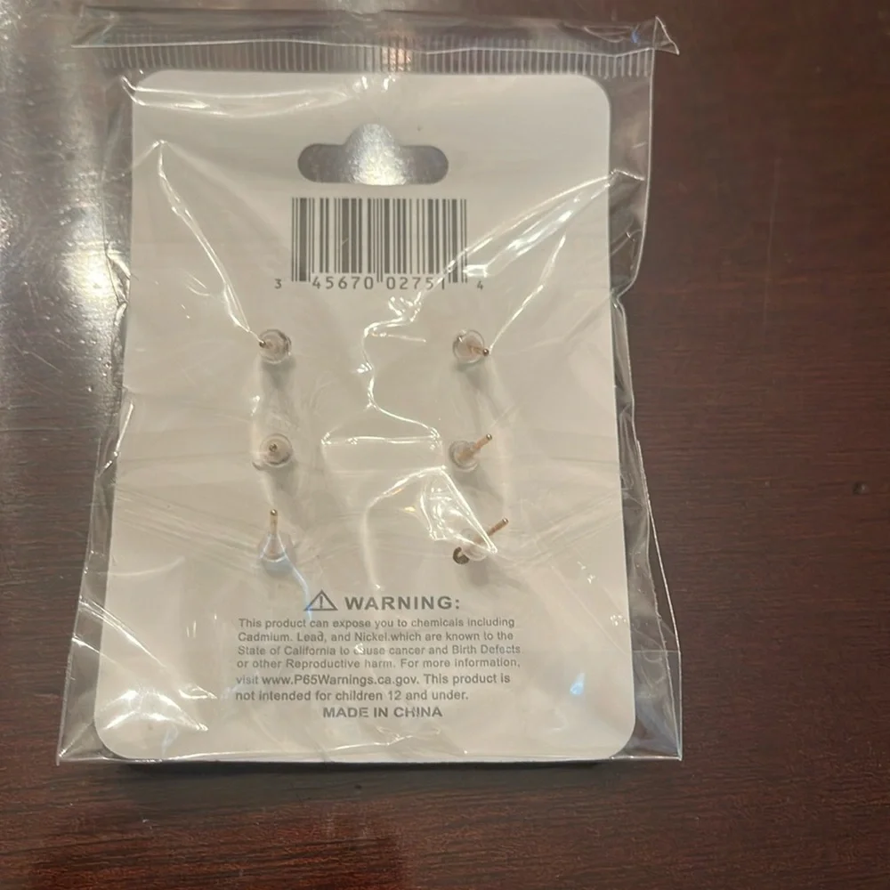 Hello Kitty nwt Earrings Set - three pairs light pink and gold tone